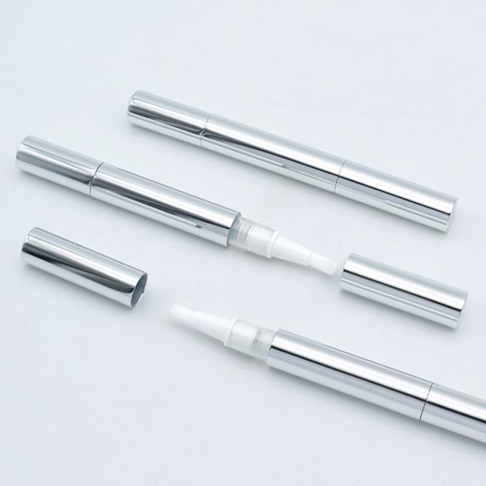 berita perusahaan terbaru tentang Bagaimana Pen Kosmetik Brush Applicator Twist Menggabungkan Fungsi dan Keanggunan  0