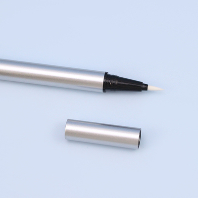 Harga yang bagus Desain terbaru kosong kajal eyeliner kemasan cair Custom cair grosir eyeliner wadah on line