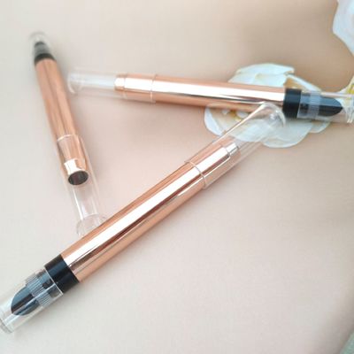 Harga yang bagus Otomatis Pencil Tip Twist Up Lip Liner dengan wadah plastik yang dapat disesuaikan on line